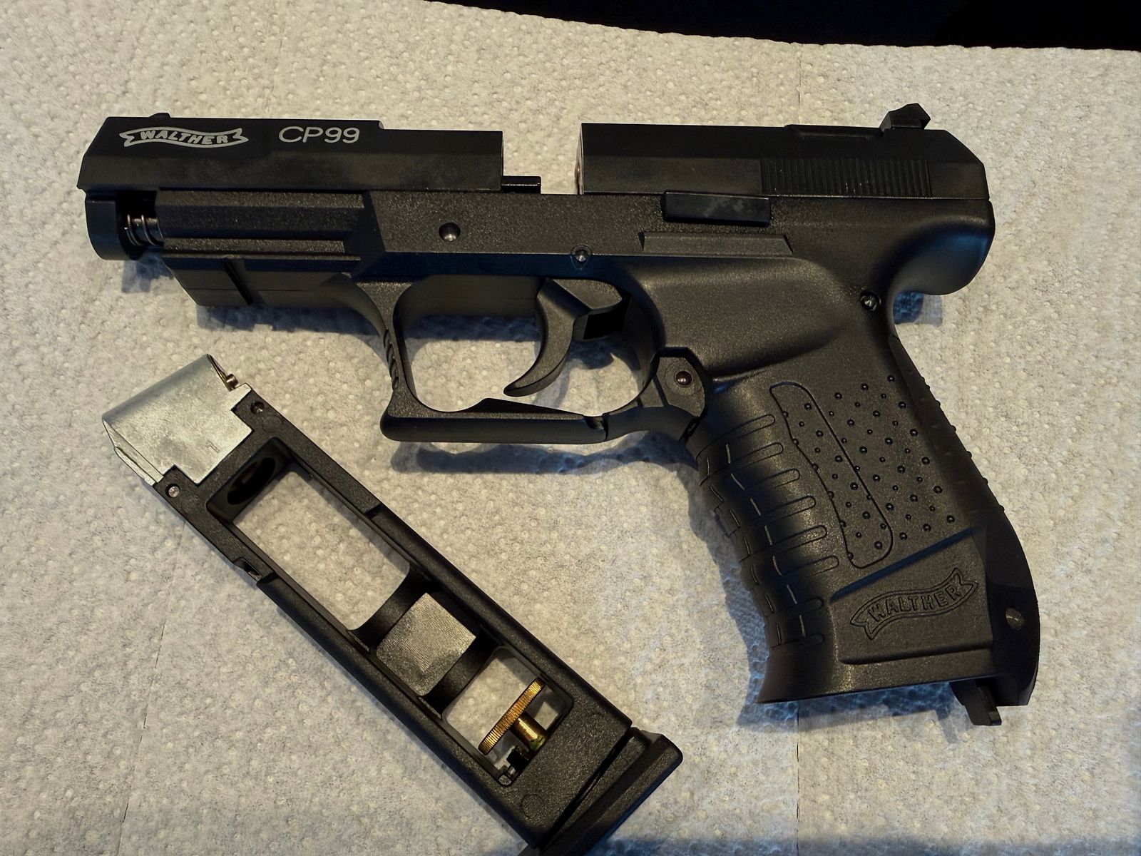 Walther CP99 pistolet à air 4,5 mm avec Top Point