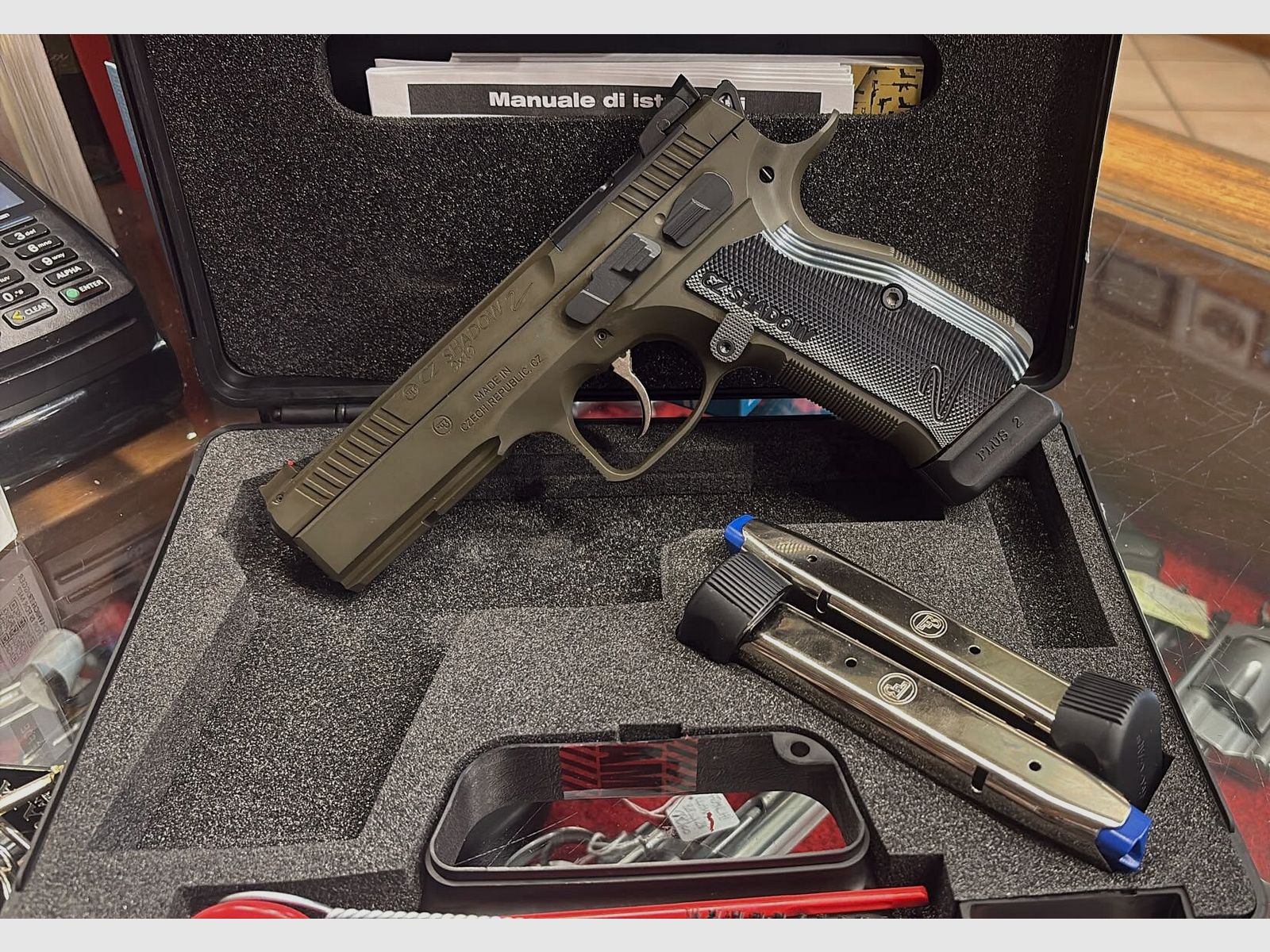 CZ – SHADOW 2 OPTIC READY – VERT – Cal. 9×19, image 1 sur 4