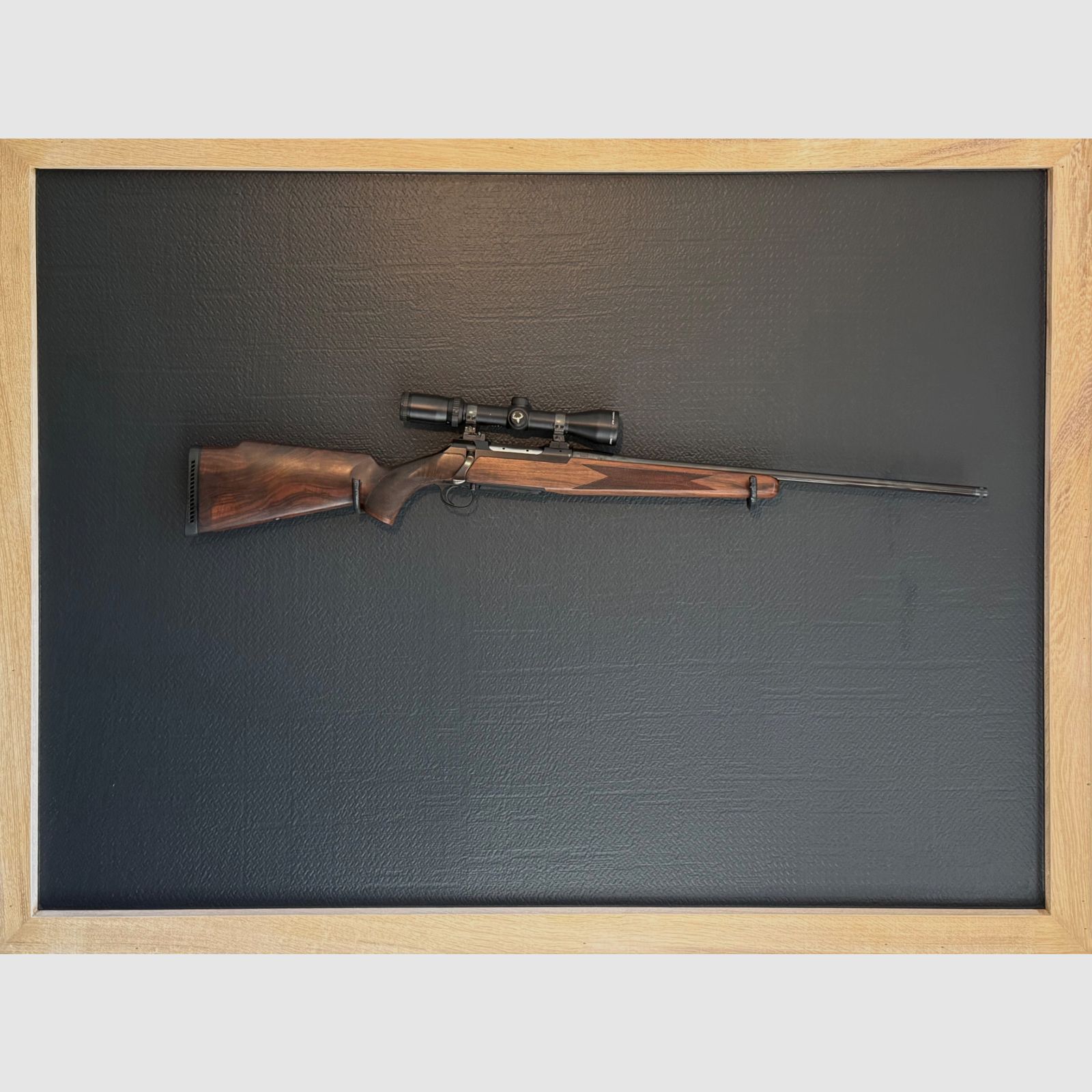 Schöne Sauer 200 Kal. 6,5x55 SE mit Bushnell 1,5-6x44 & M13x1 Gewinde