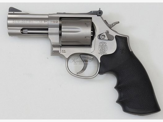 S&W M686 Security Special 3'' 357Mag matt Nill-Combatgriff