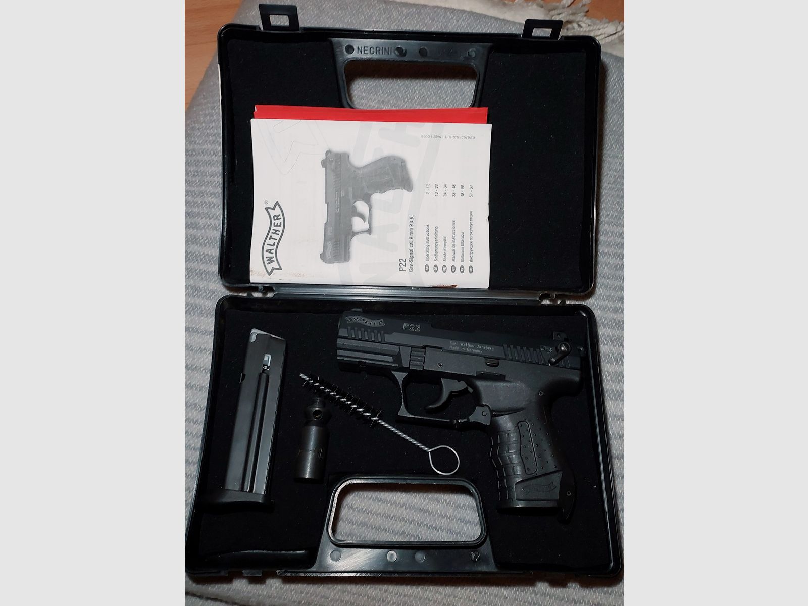 Walther P22 (P 22 Classic) Schreckschuss Pistole 9mm P.A.K. schwarz (PTB 778)