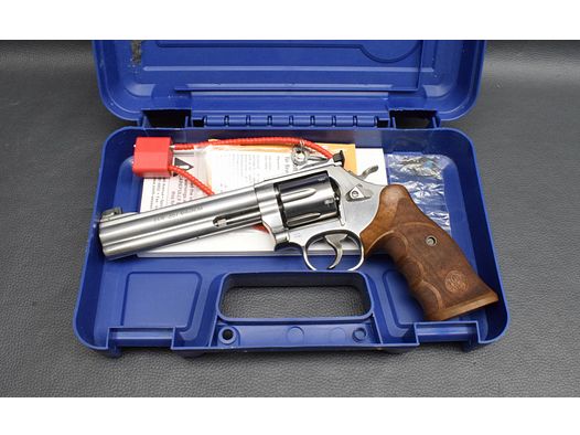 Smith & Wesson Modell 686 DeLuxe Match-Master 357 Magnum, 6" Lauf, sehr gut