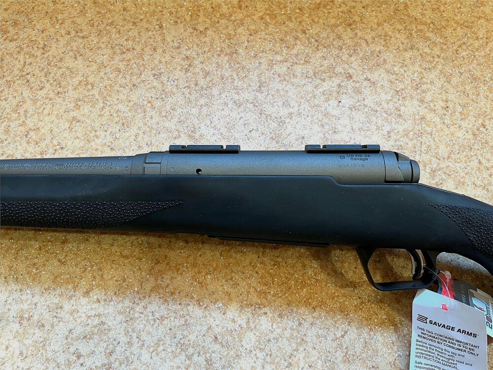 SAVAGE 110 Trail Hunter Lite