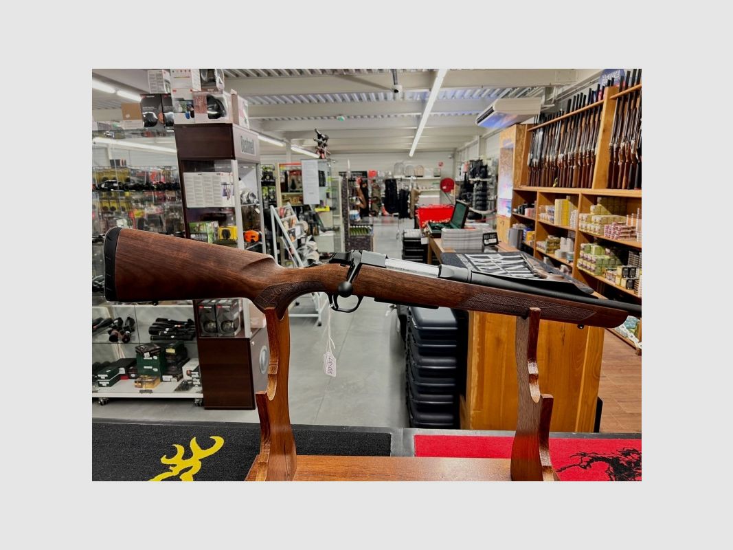 Browning A-Bolt 3 Hunter Battue, image 1 of 5