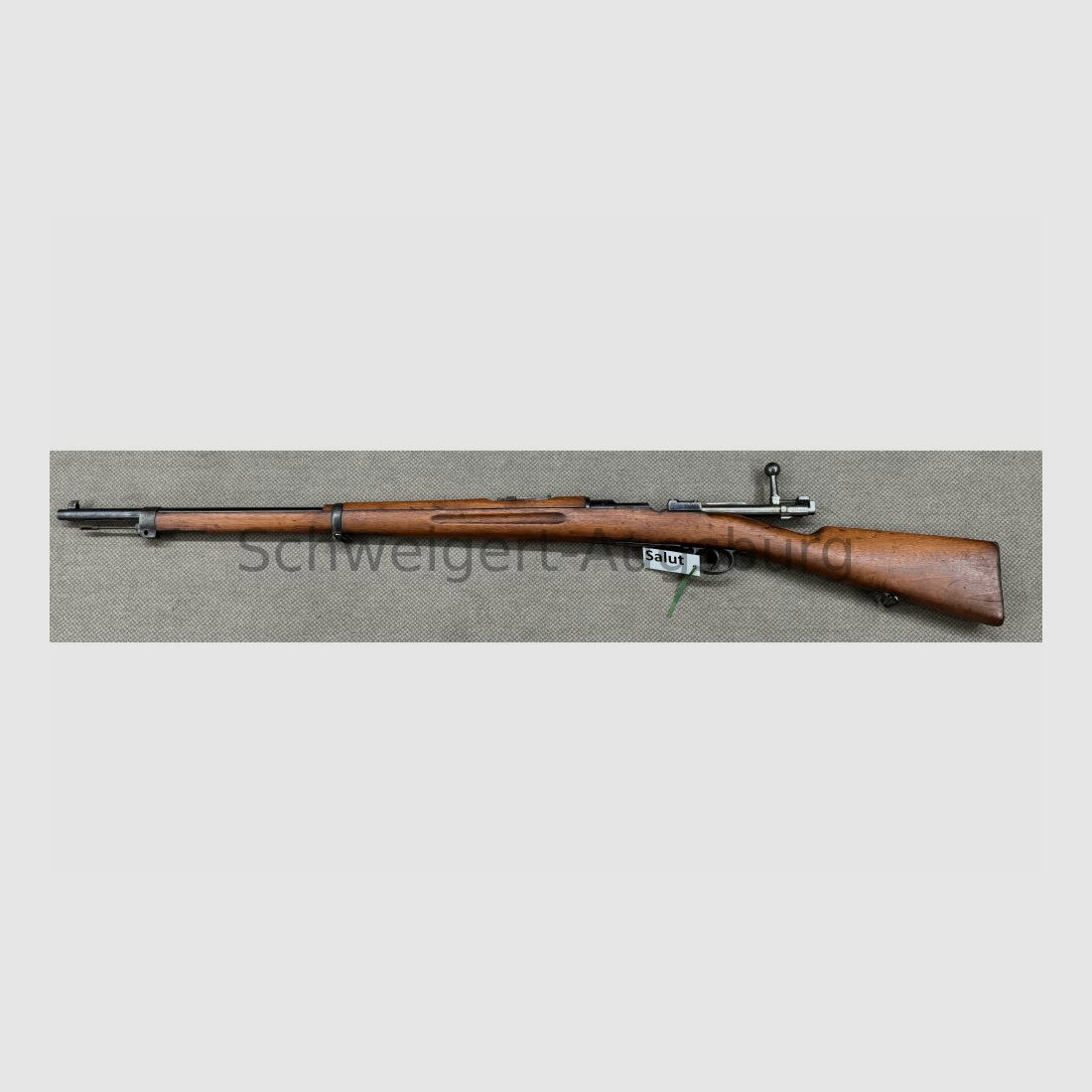 Carl Gustafs Salutgewehr mit BKA Stempelung Salut
