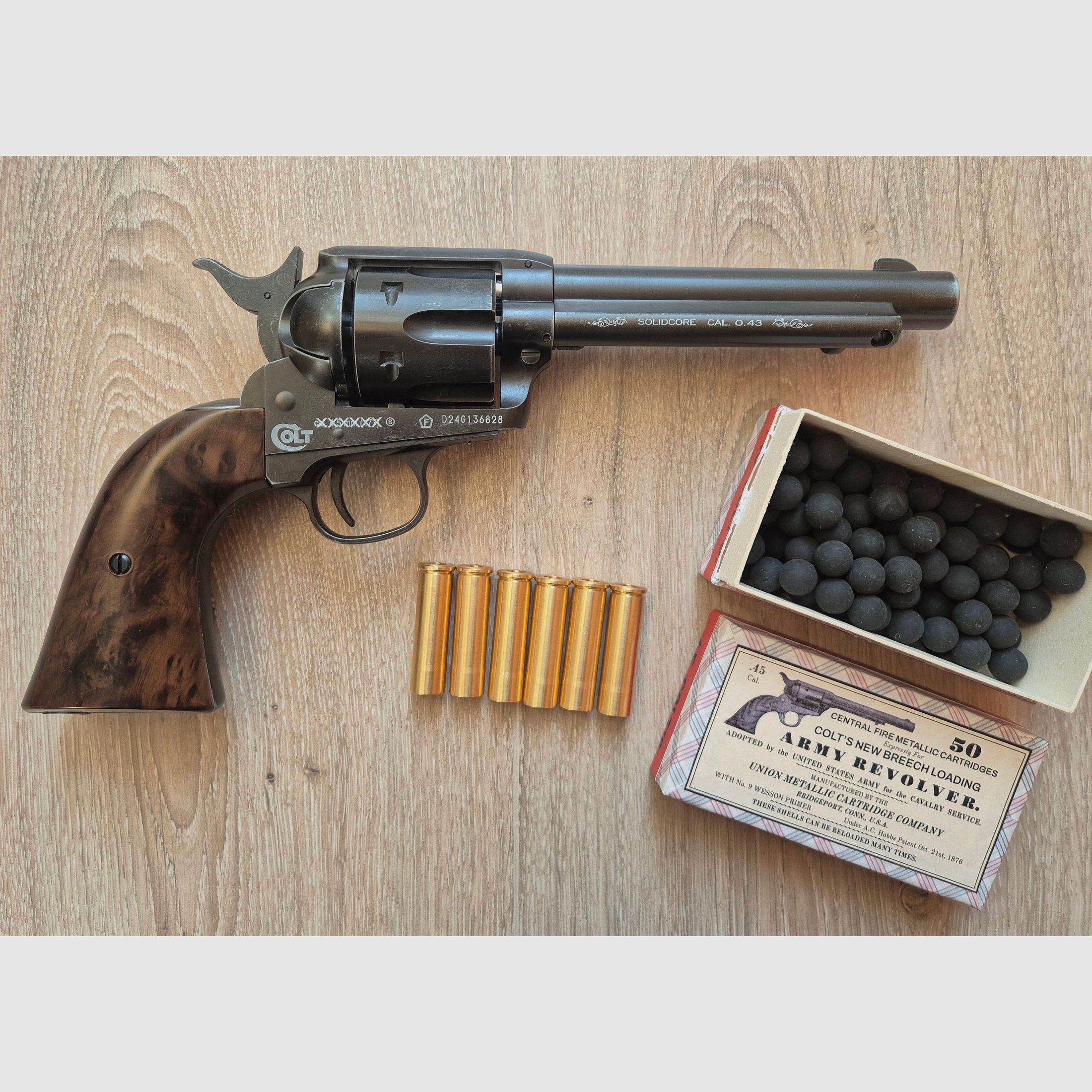 Limited SAA revolver, cal. 0.43 (!), Co2, antique finish, solid core