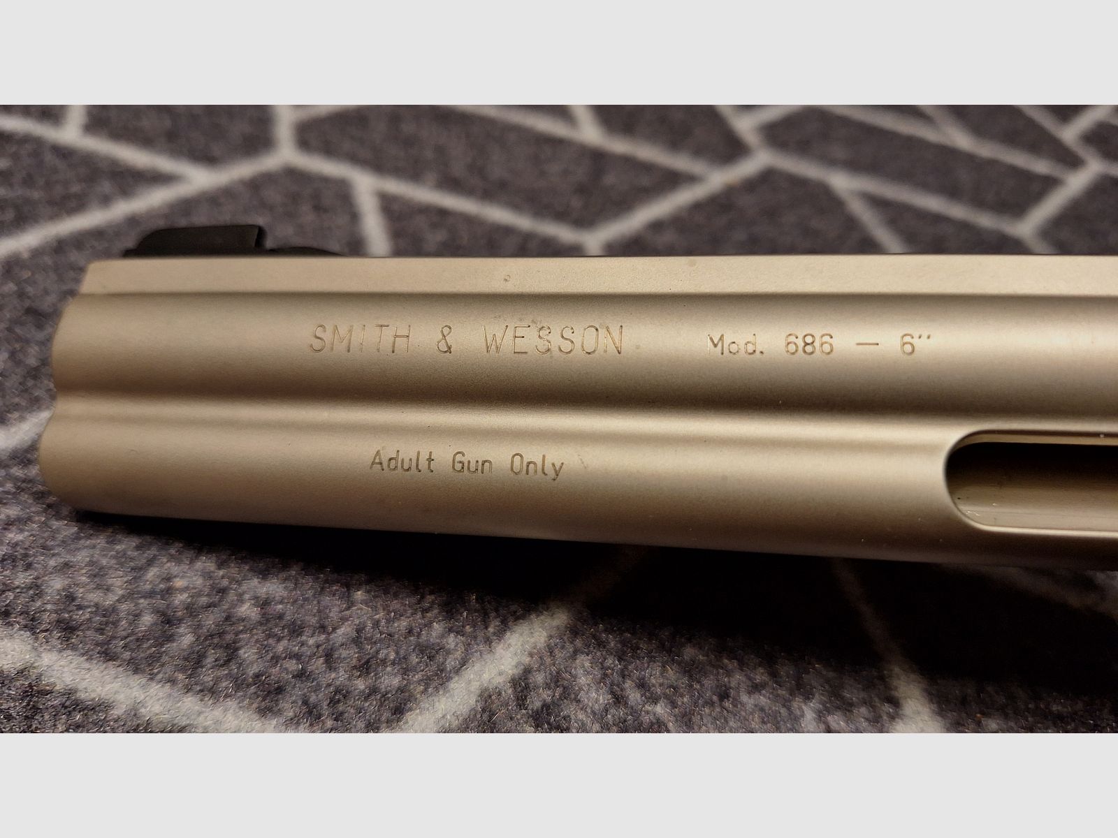 Revolver Smith & Wesson 686 - 6 Zoll Nickel 4,5 mm Diabolo