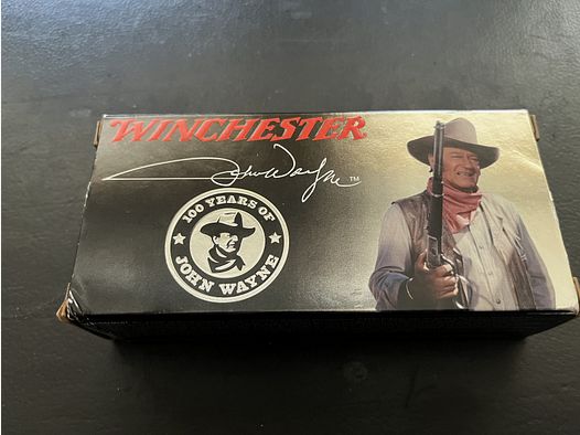 Absolute Rarität Winchester 100 Jahre John Wayne .30-30