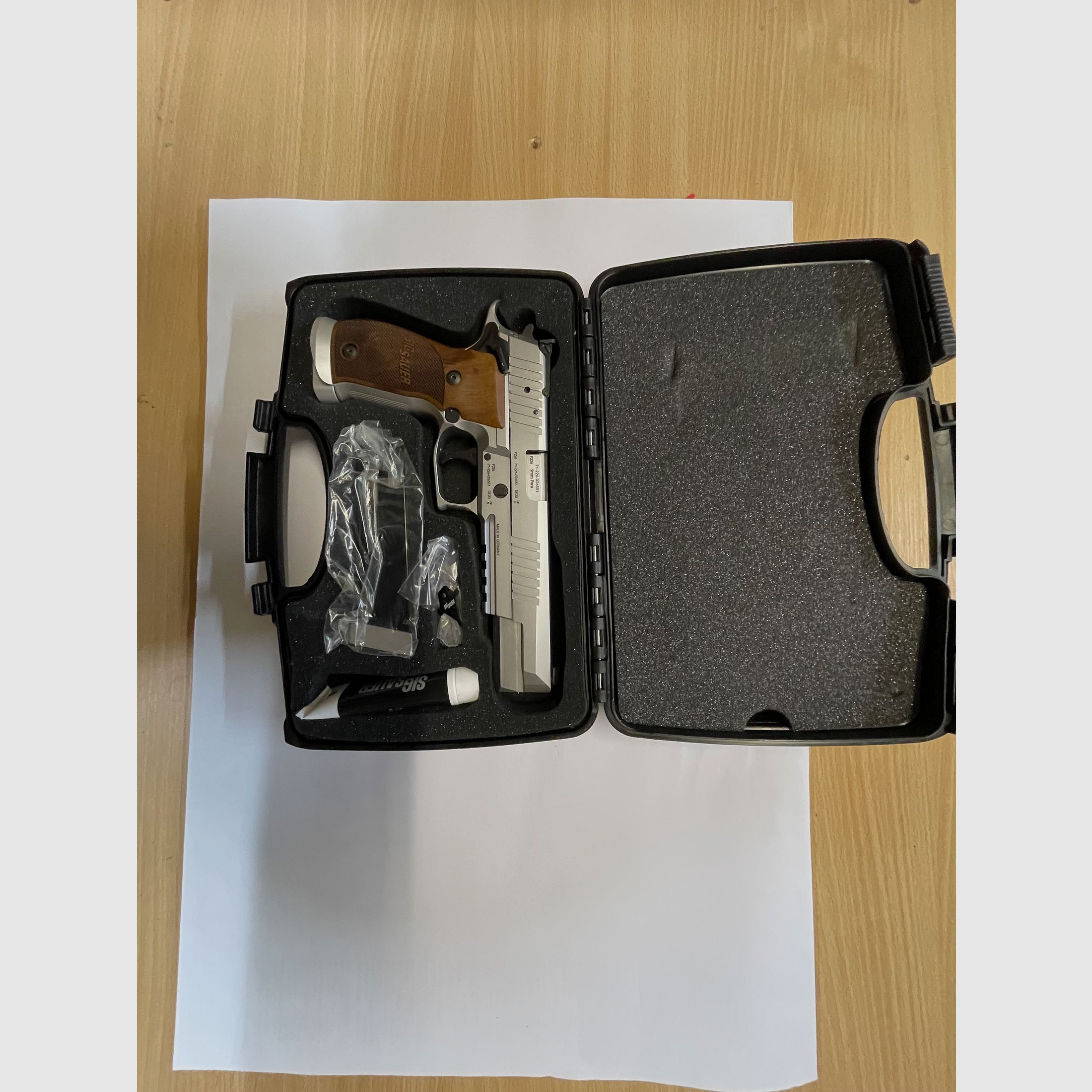 SIG SAUER P 226   X6