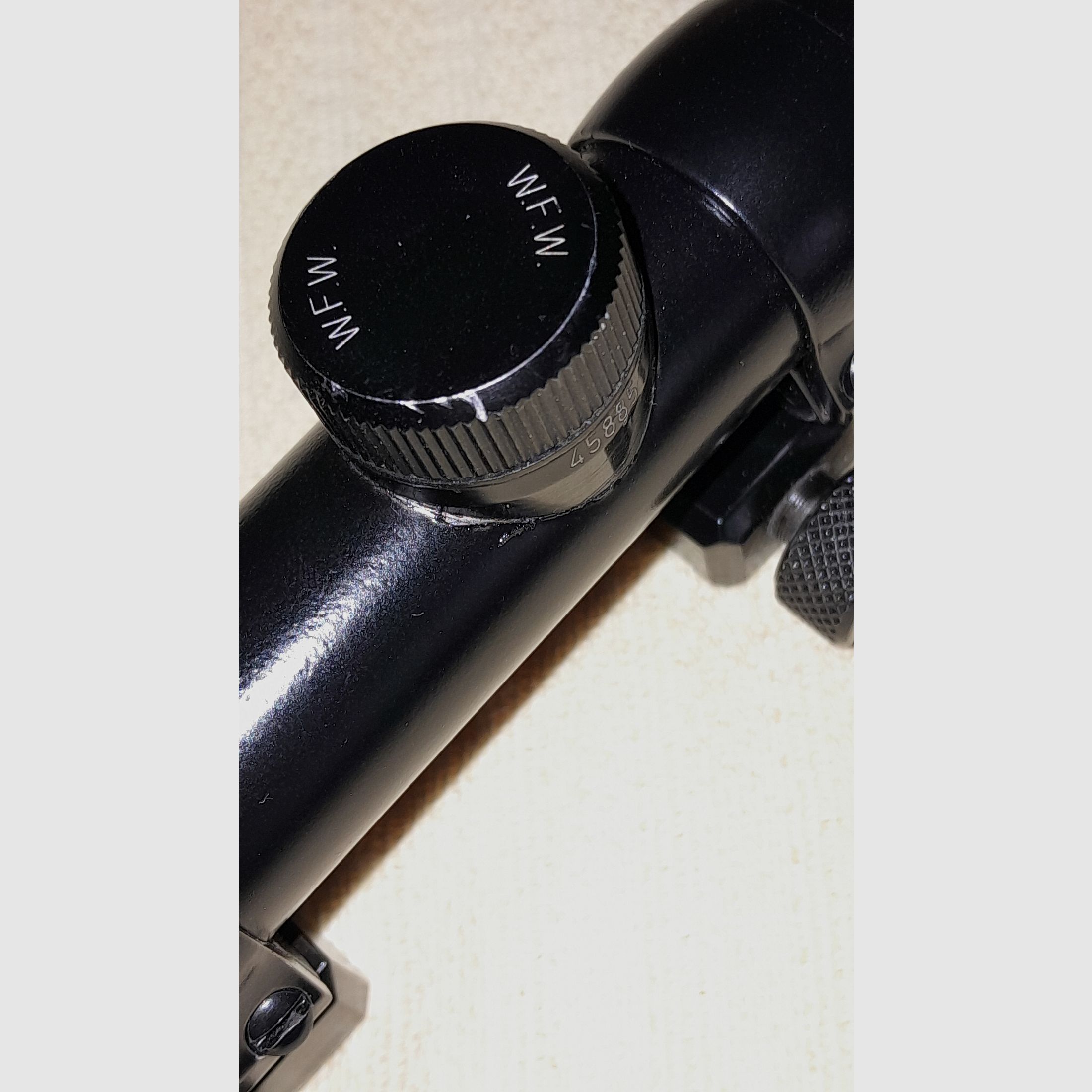 WFW-Zielfernrohr met 11 mm-montage