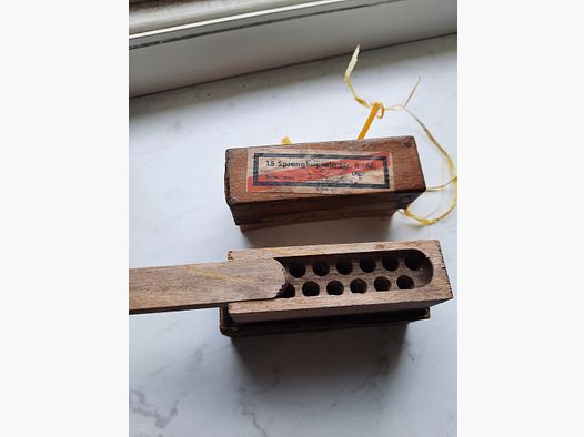 Caja vacía original para cápsulas fulminantes