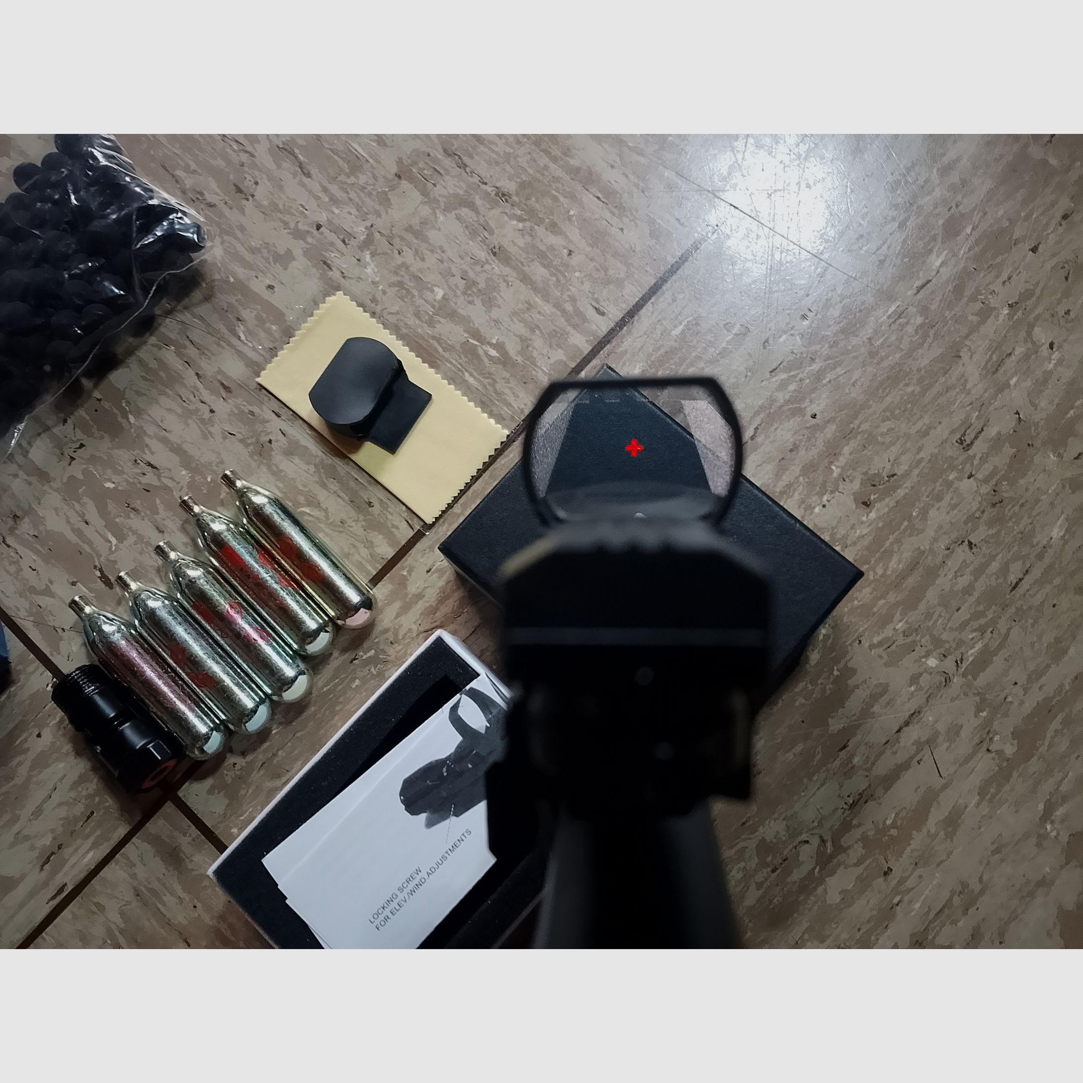 Hdp50 Tp50 T4E RAM .50  Gen 2 mit Visier Rot Grün Punkt Top Mount Scope + CO2 Kapseln und Rubberballs neu 