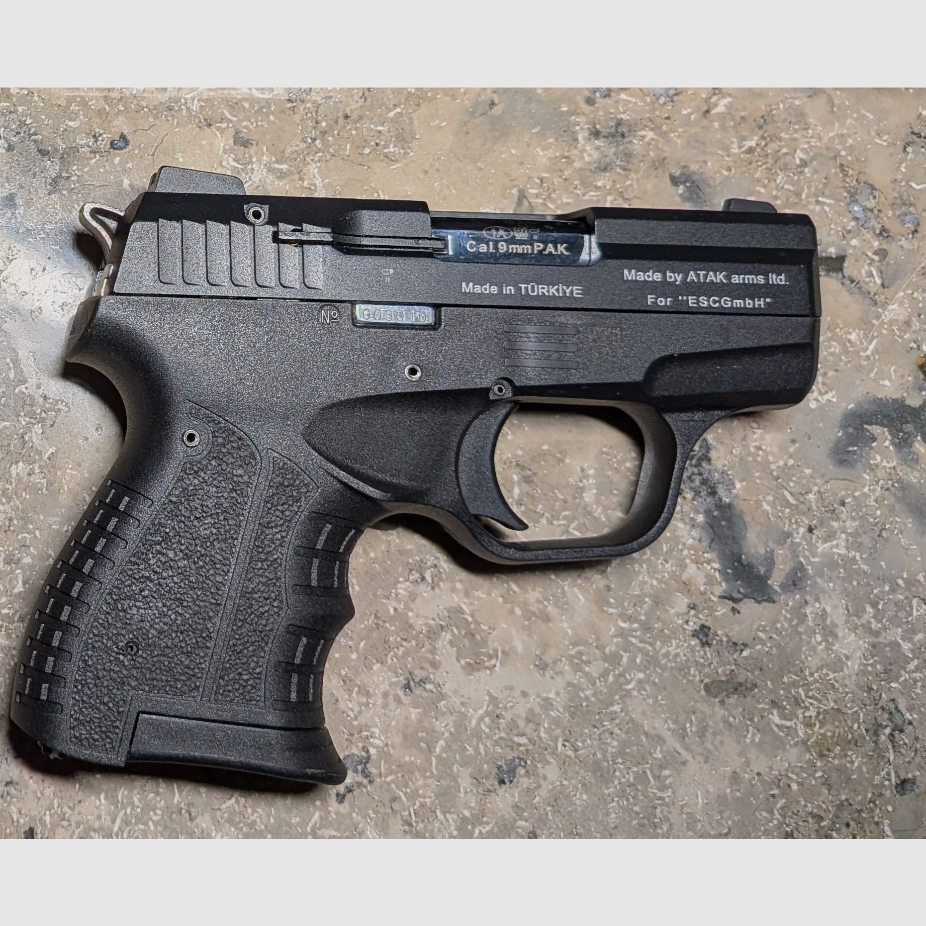 Zoraki 906 Old PTB 946 blank firing pistol black