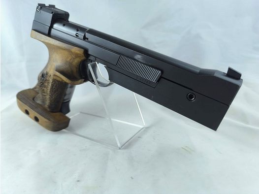 Pistolet Hammerli 215 kal. 22Lr