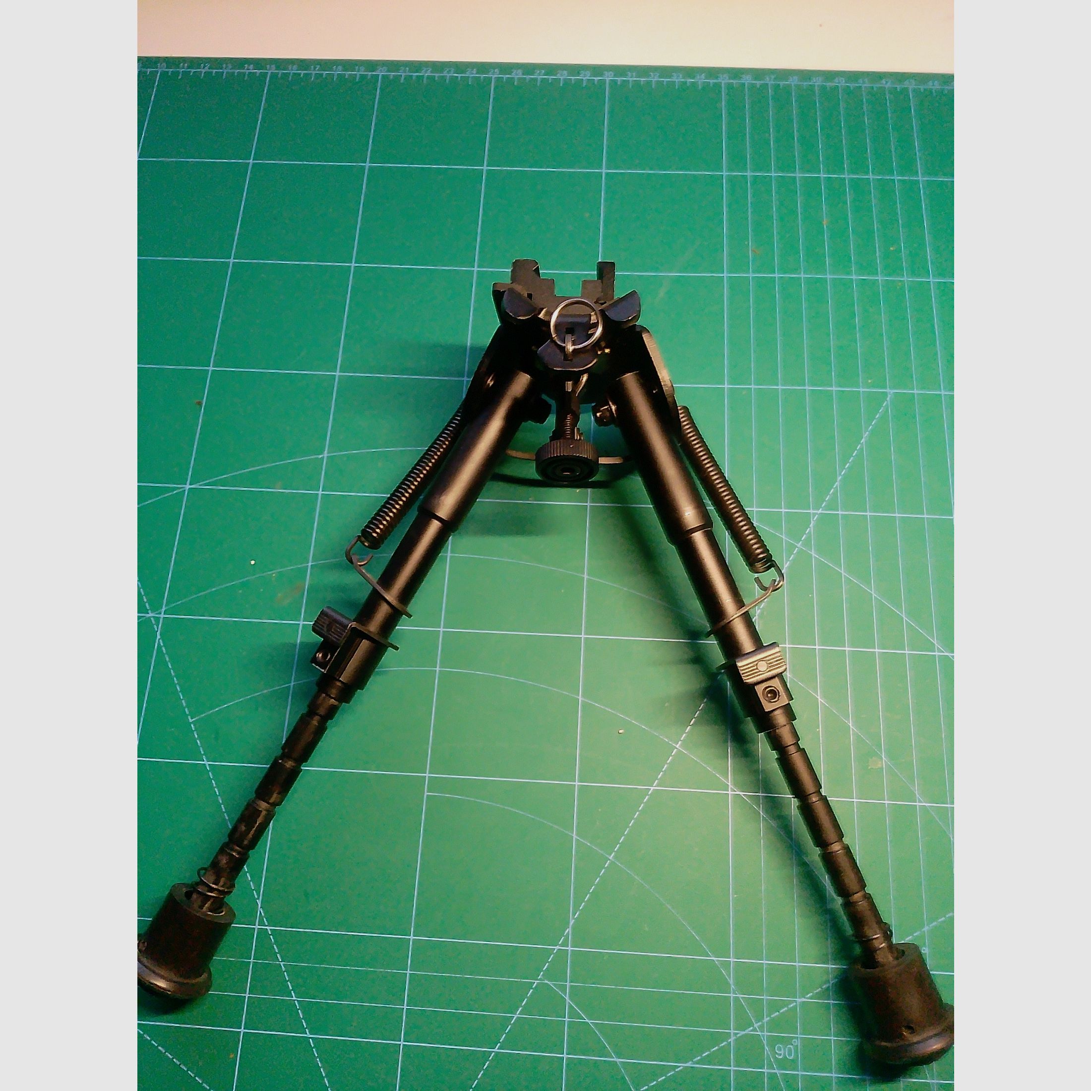 Zweibein 22 mm Metall Airmagnum PCP Gewehr mit Federn höhenverstellbar Gummi an den Füßen