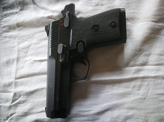 Star 9mm Luger