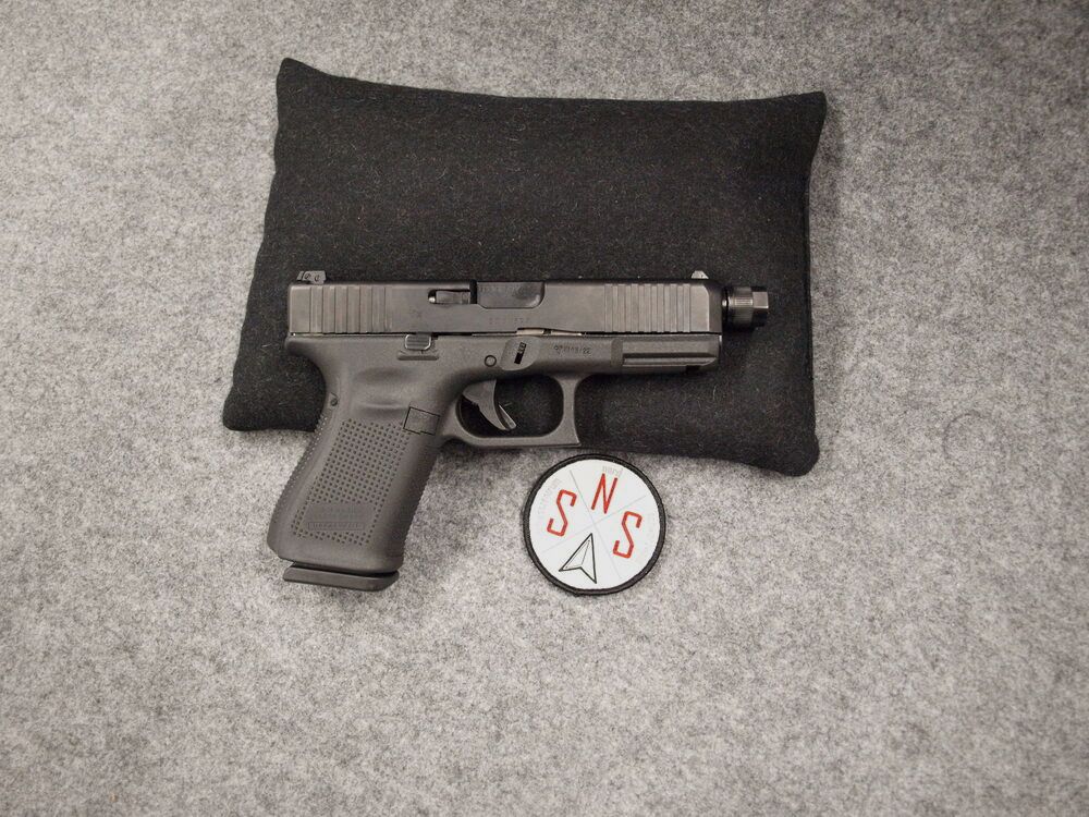 Glock Glock 19 Gen5 threaded barrel