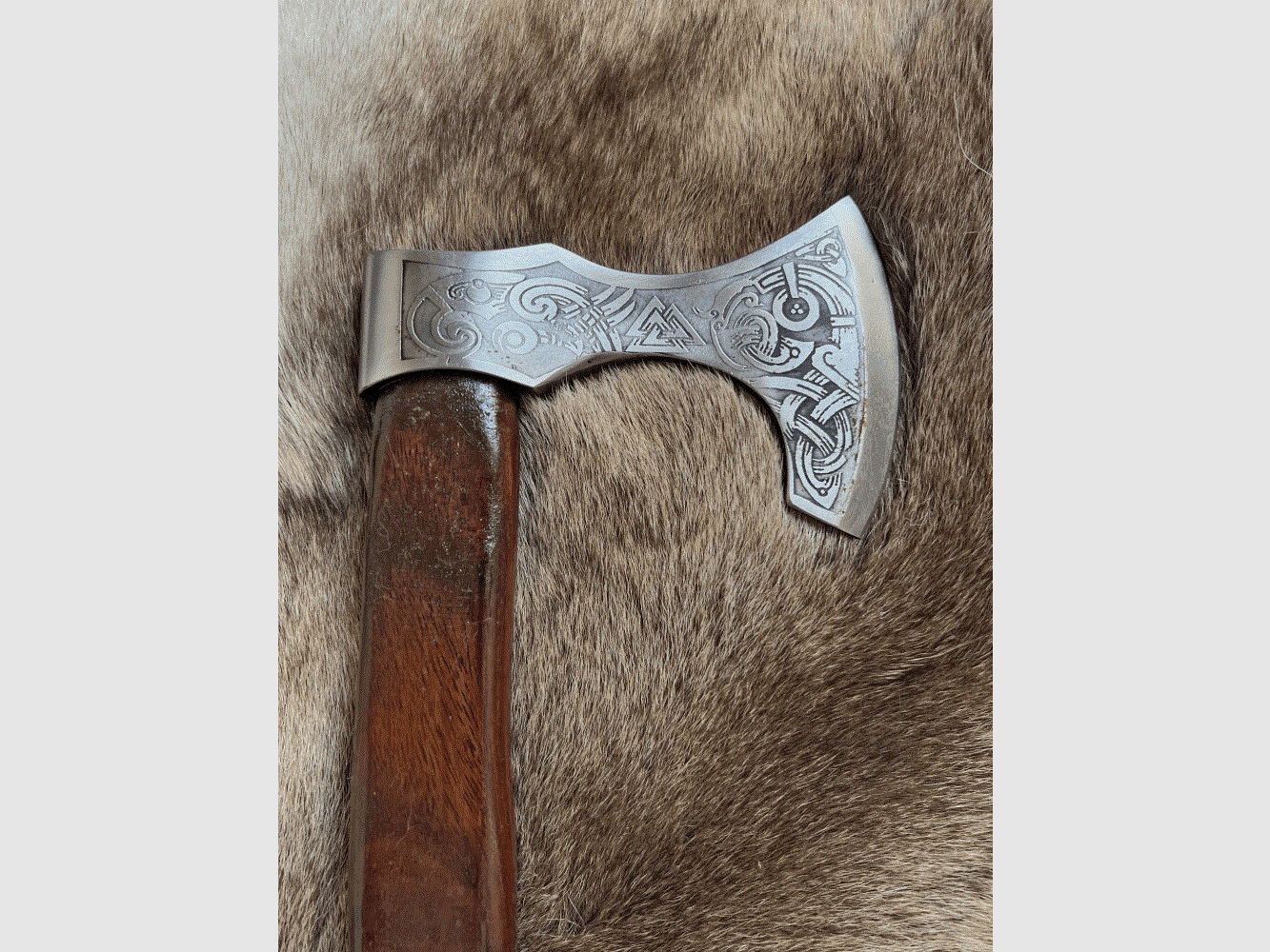 Wikinger Ornamentaxt