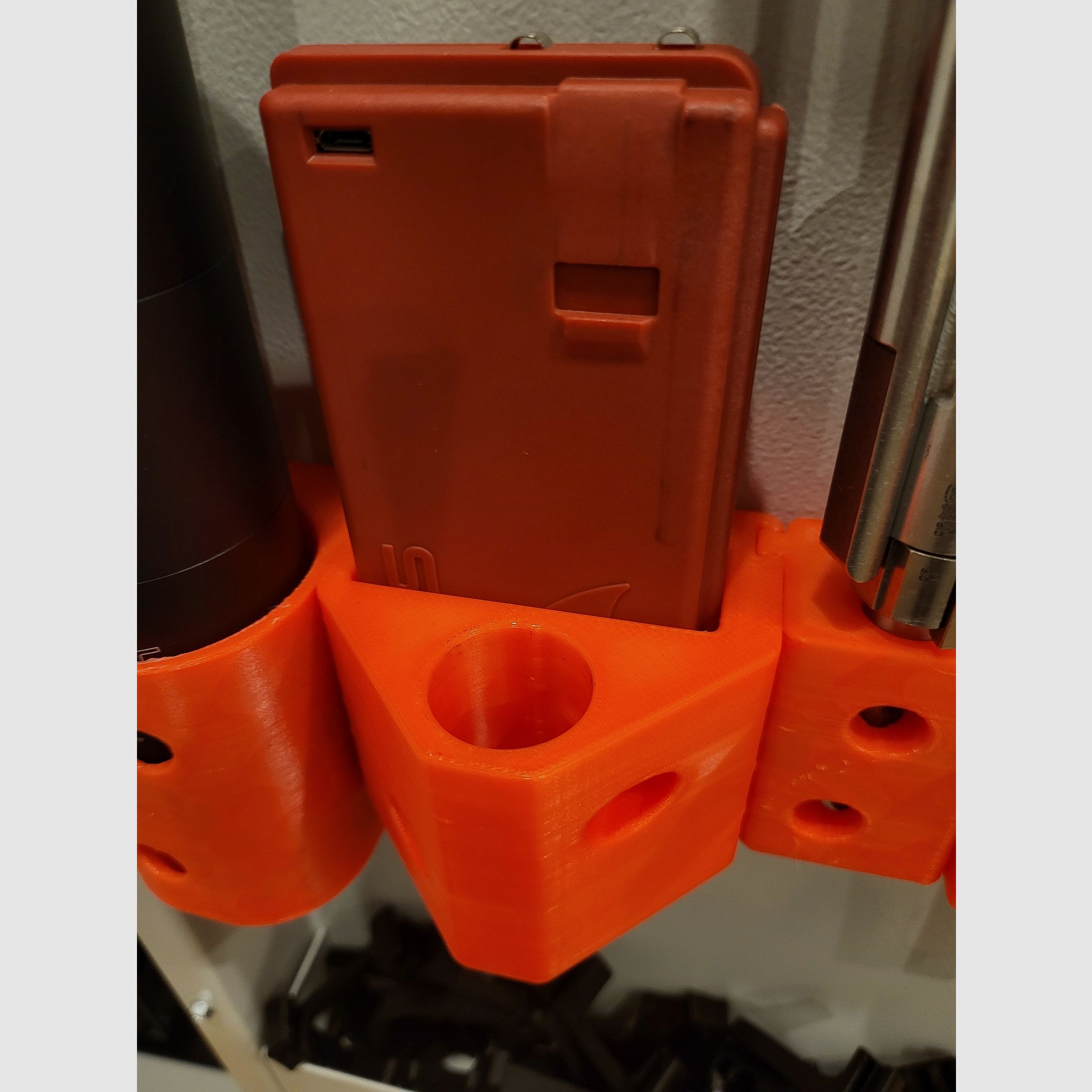 Organizer per armadietto universale Mantis Blackbeard AR Halter magnetico antiscivolo