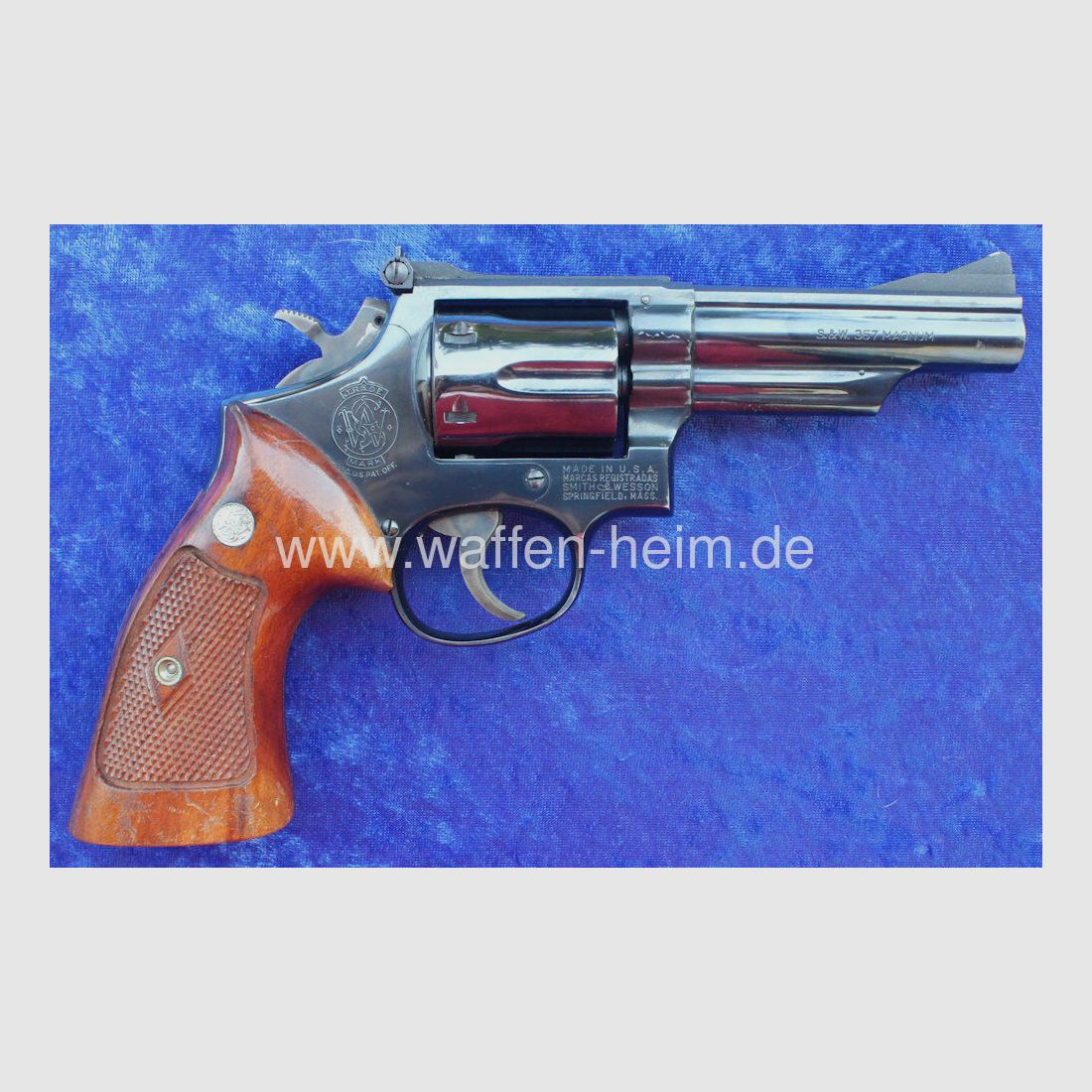 Smith & Wesson 19 - 2 / 4