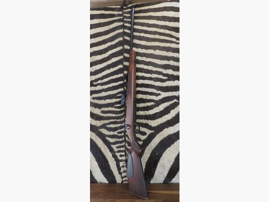 Carabine ZOLI AZ1900 “le Solitaire” cal.300wm canon 55 cm – point rouge BURRIS FastFire III