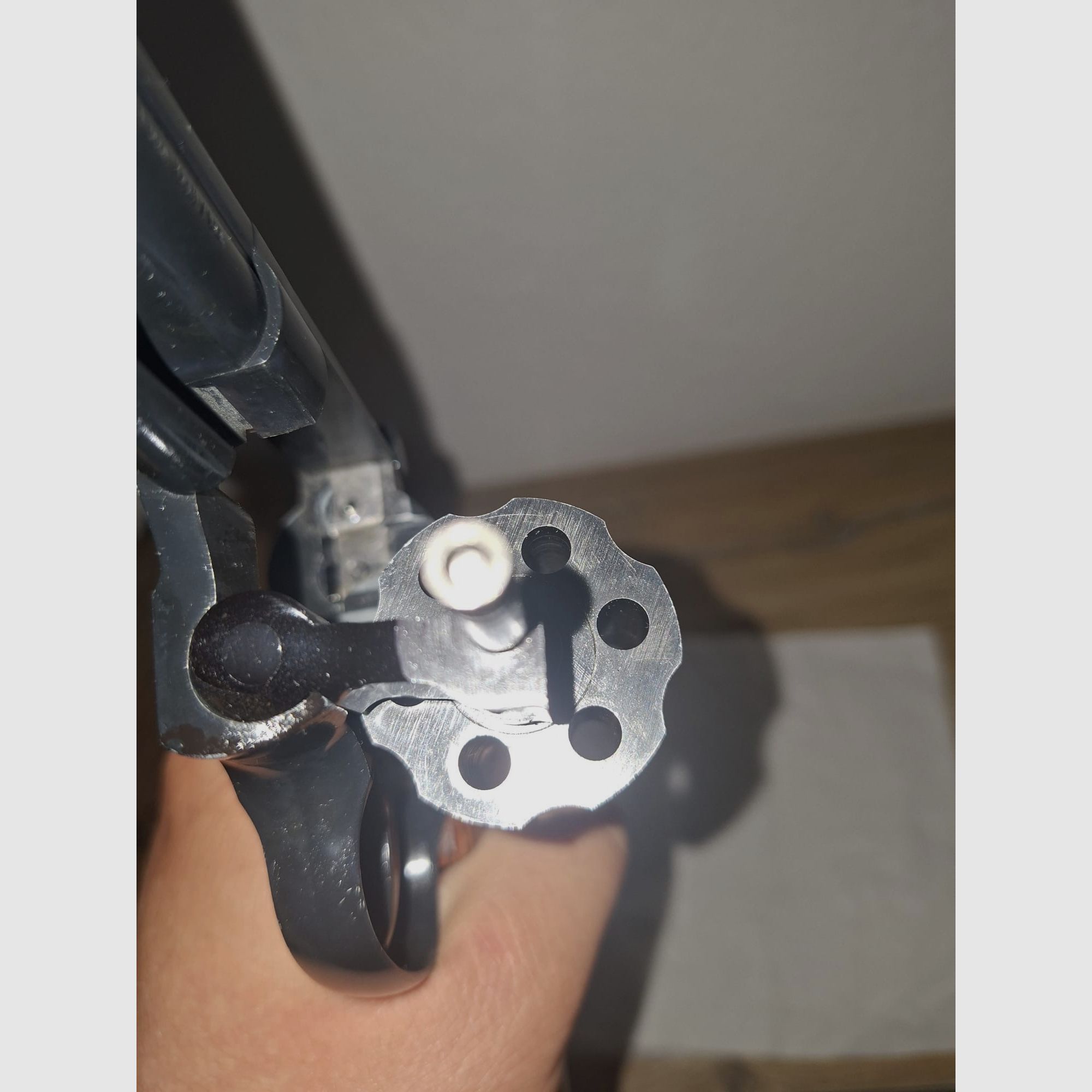 Erma egr 77 PTB 601 ben tenuto bene con impugnature combat