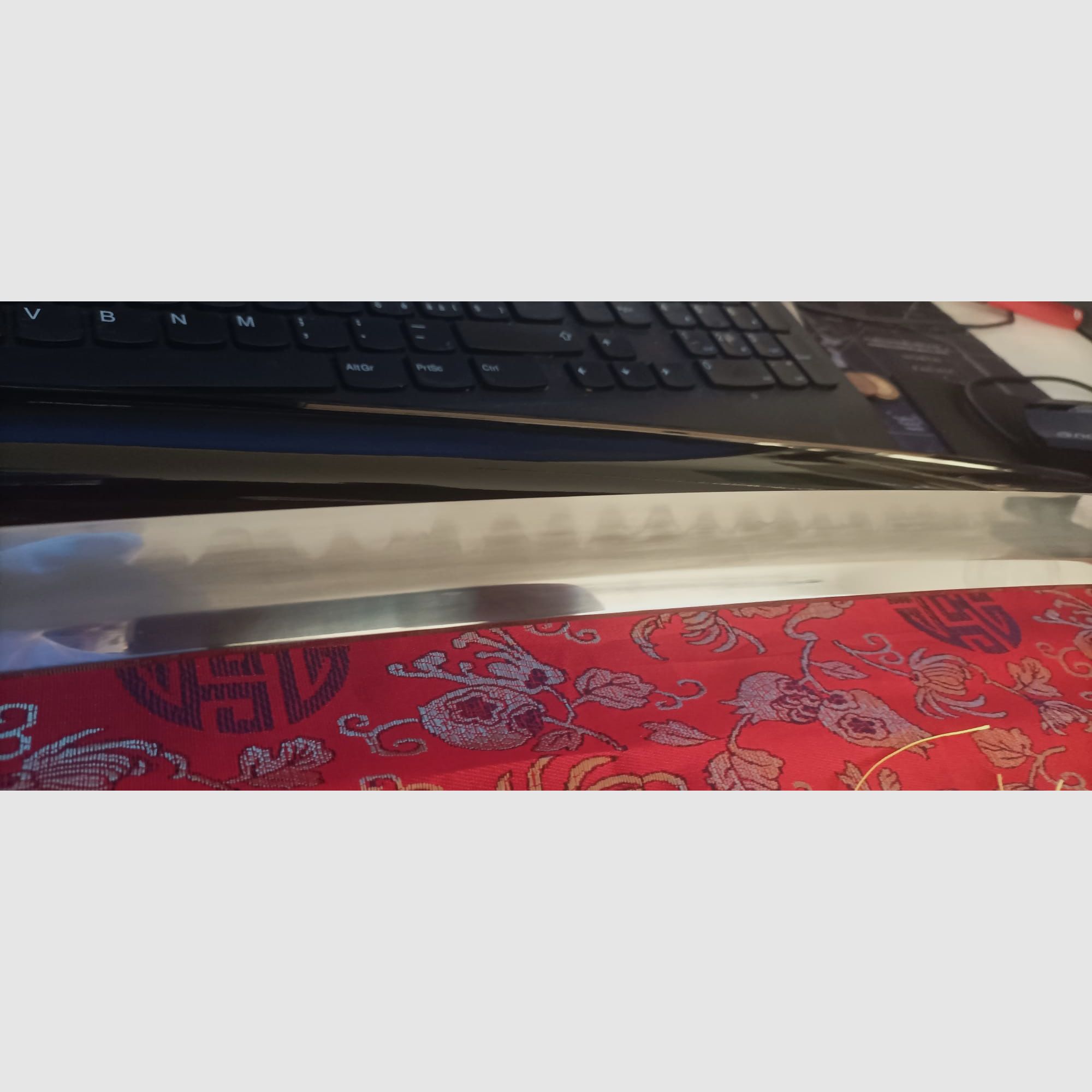 Katana Samuraischwert mit Gyaku-Kobuse Klinge – 1095 Carbonstahl