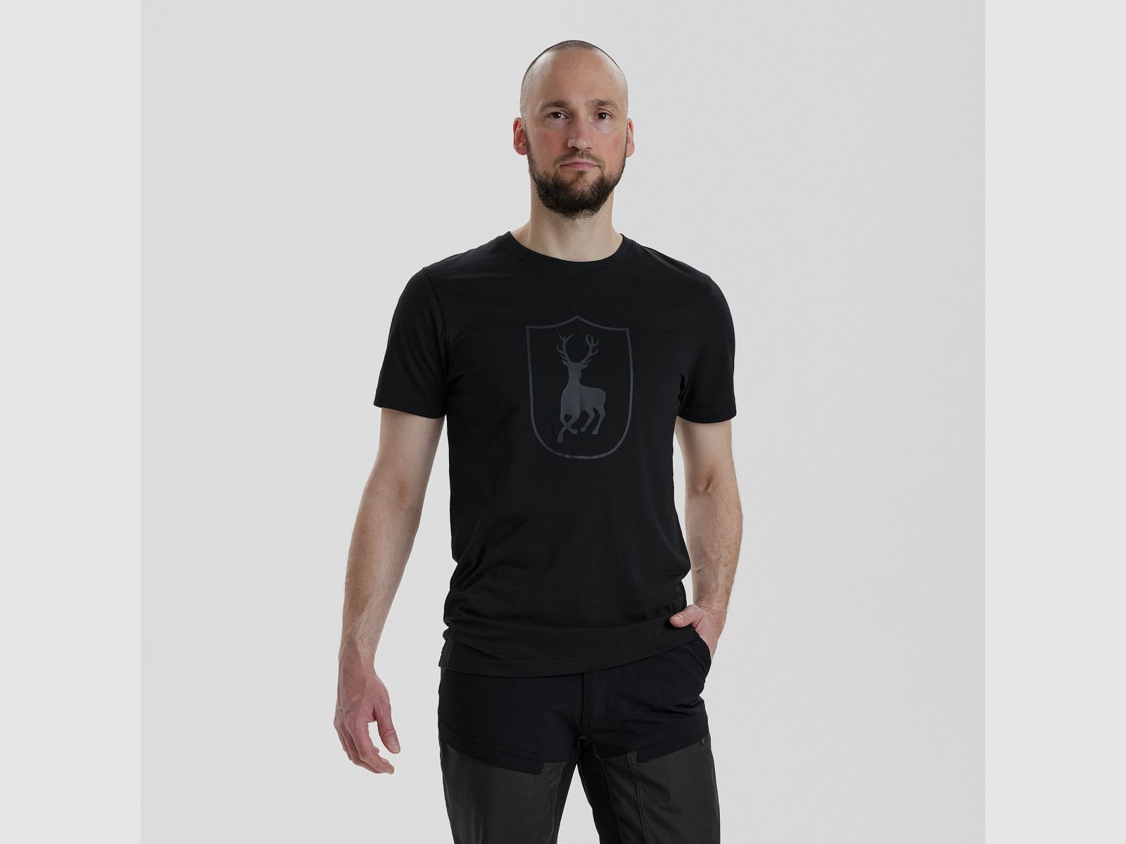 Logo T-Shirt - Black - Size: S