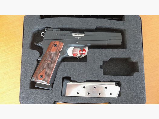 Sig Sauer	 Sig Sauer 1911 Black Target Cal. 45 ACP