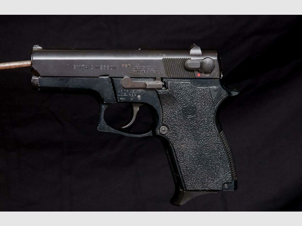 Smith & Wesson	 649