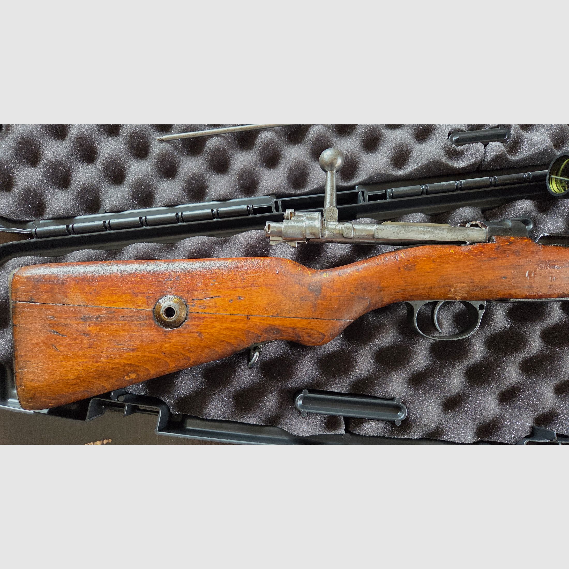Mauser G98*Kal. 8x57 IS*Telescopisch vizier*Totale lengte 1250 mm*Loop 740 mm