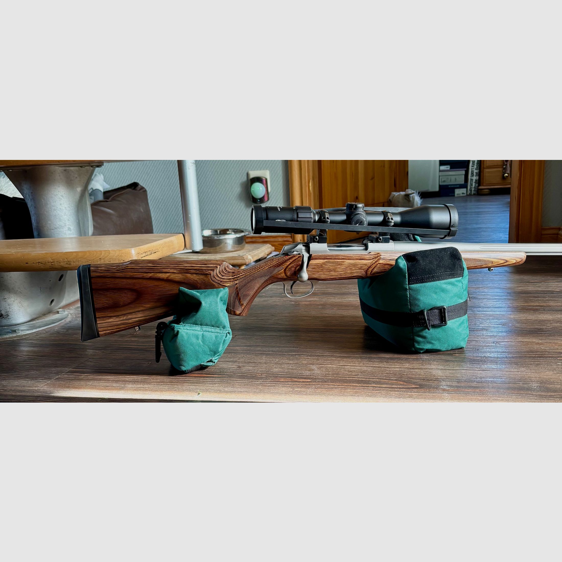 Shooting rest rifle supports three parts