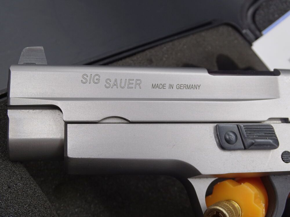 SIG SAUER Made in Germany P220 Kaliber .45 Auto P220, Bild 5 von 5