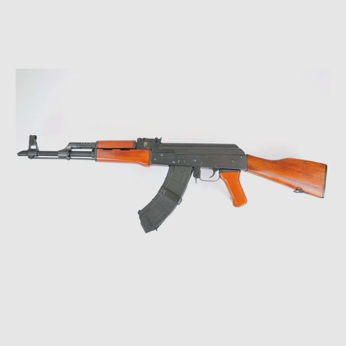 SDM AK	 47