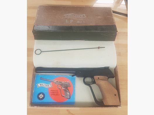 James Bond 007 Luftpistole Walther Mod. LP 2  ähnlich LP3 im Kaliber 4,5mm Diabolo Druckluft 
