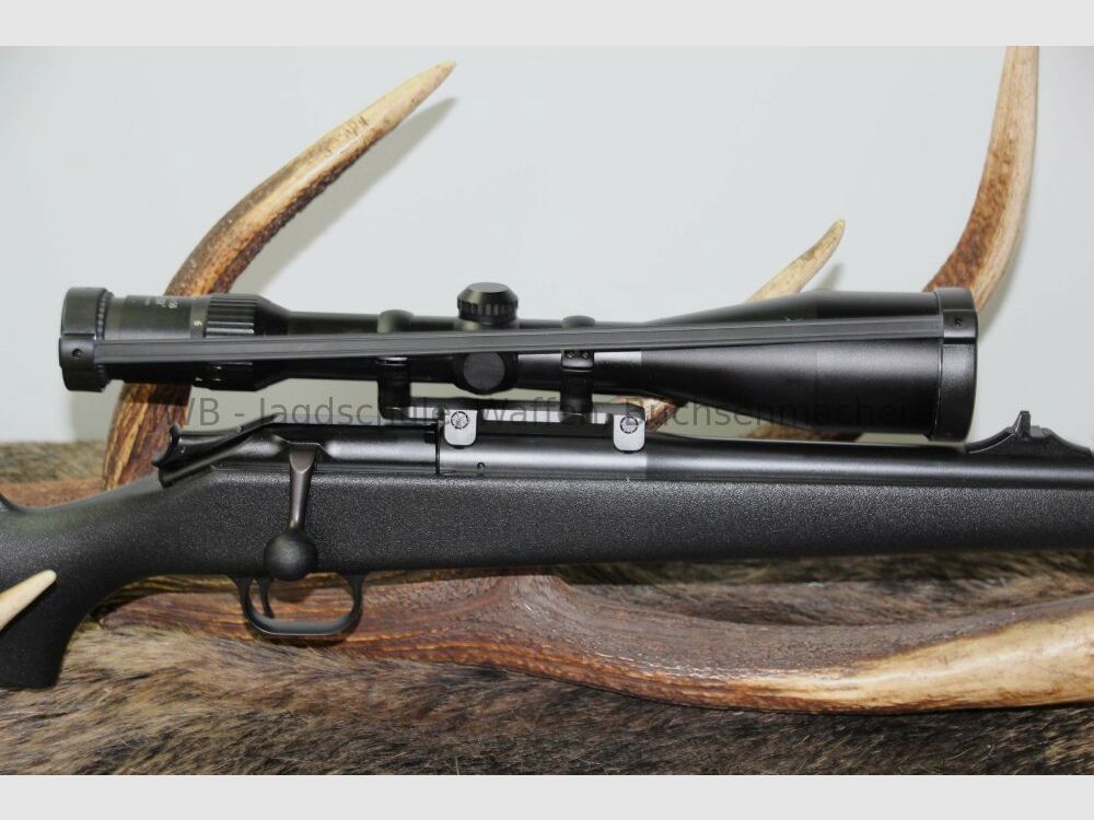 Blaser R93 Offroad Semi-Weight mit Zielfernrohr -ideale Drückjagdwaffe- .300WinMag