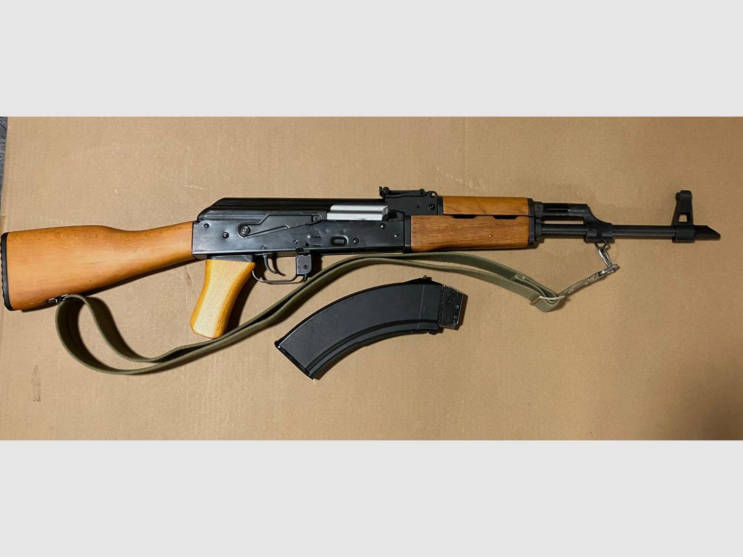 Kalashnikov AK47 Co2-Luftgewehr 4,5 mm Stahl BB (P18)