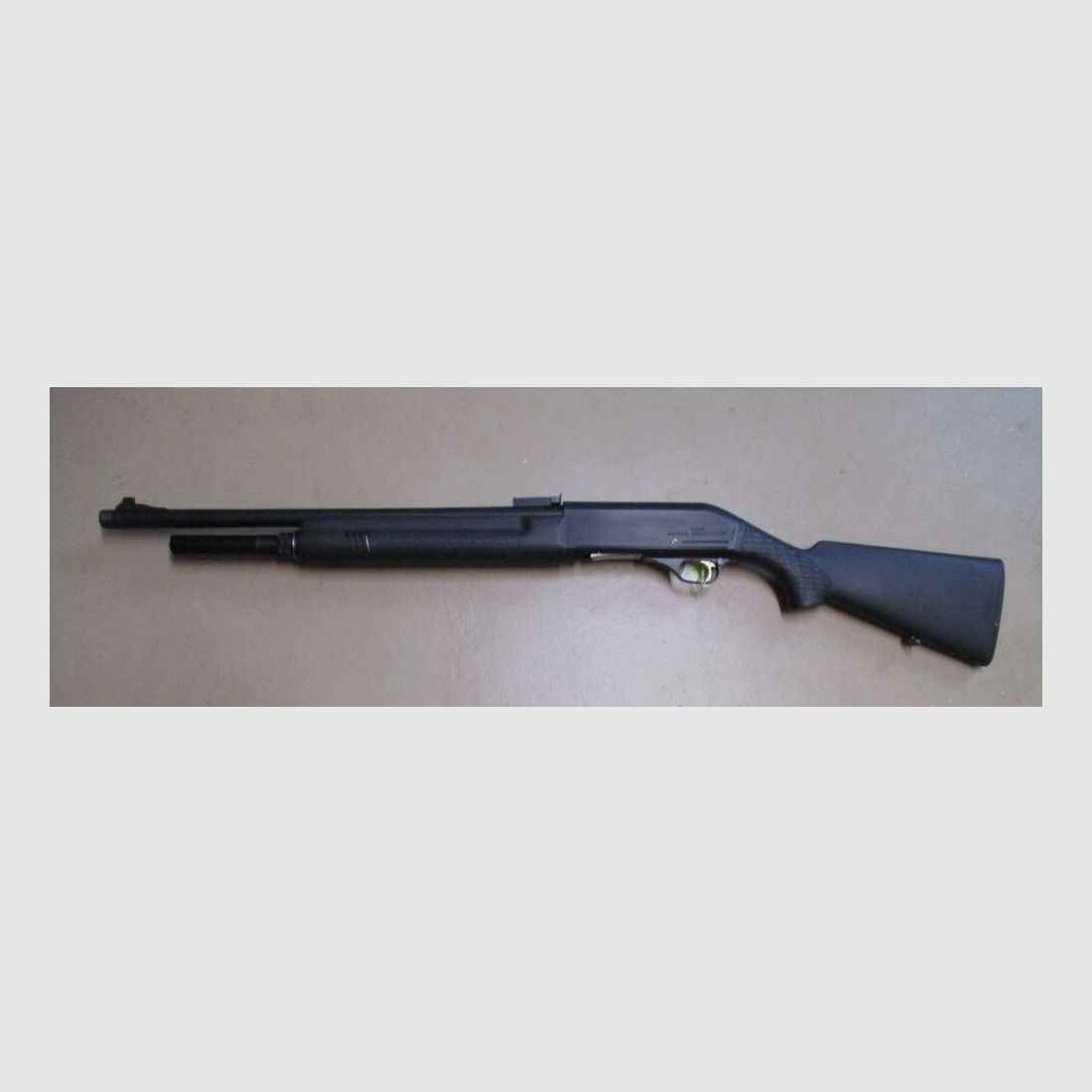 Ungeschossene Selbstladeflinte AV-KAR 12/76