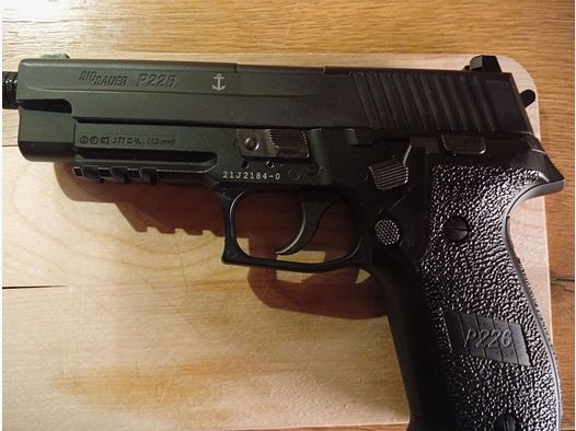 Sig Sauer P226 CO₂-Pistole – 4,5 mm Diabolo