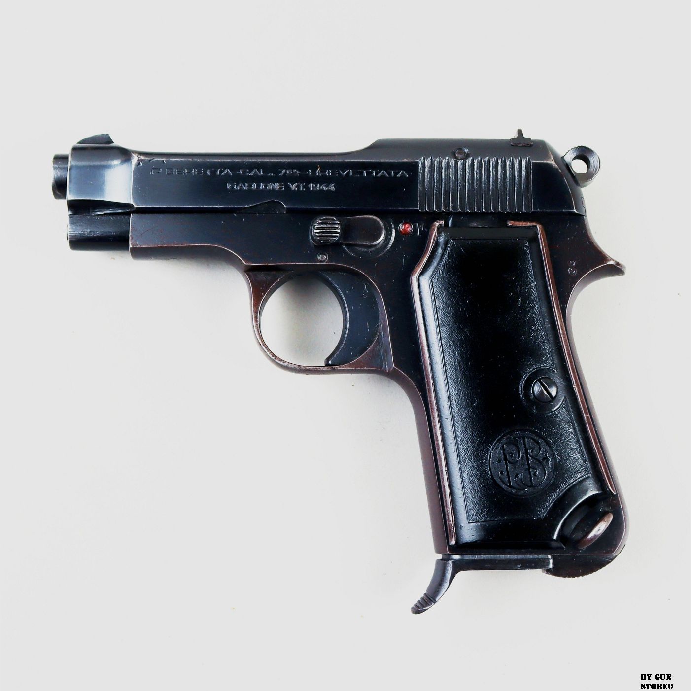 Pistola Beretta mod. 1935 anno 1944 cal. 7,65 mm matr. 524746, immagine 1 di 13