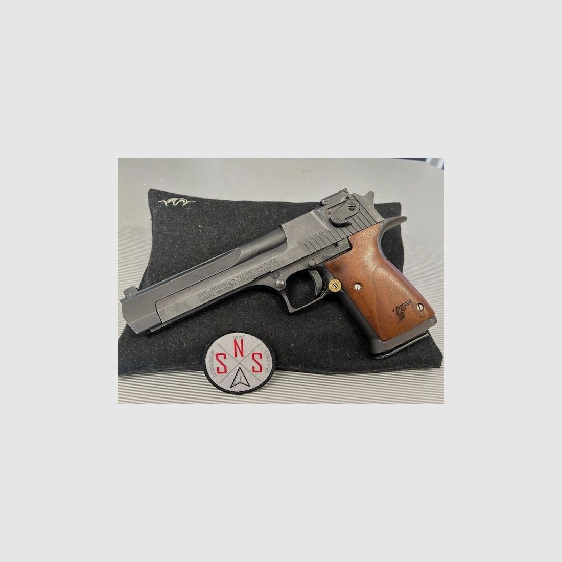 ISRAEL MILITARY INDUSTRIES LTD Desert Eagle