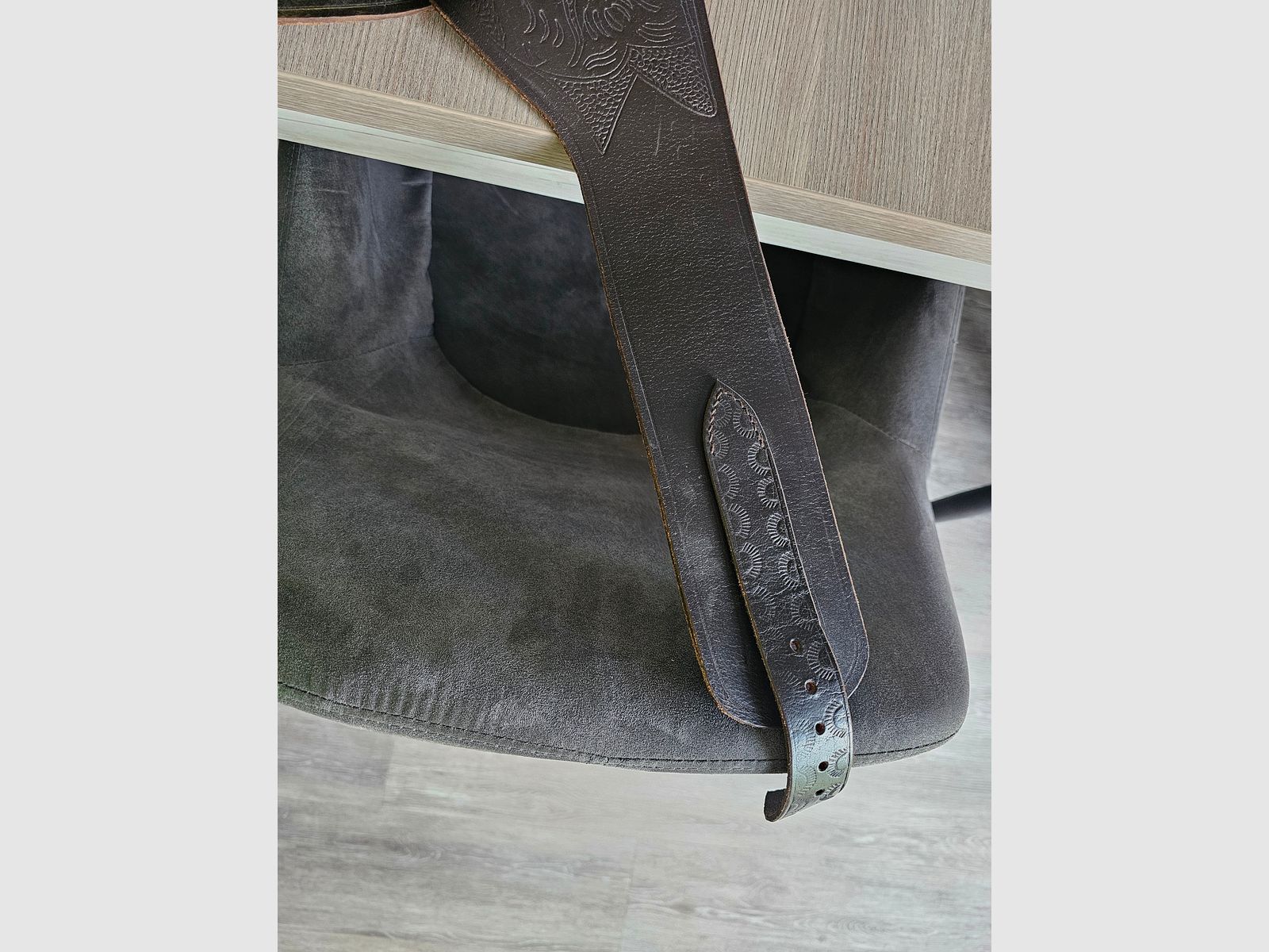 Revolver belt