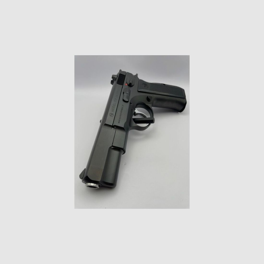 CZ 75 Legend