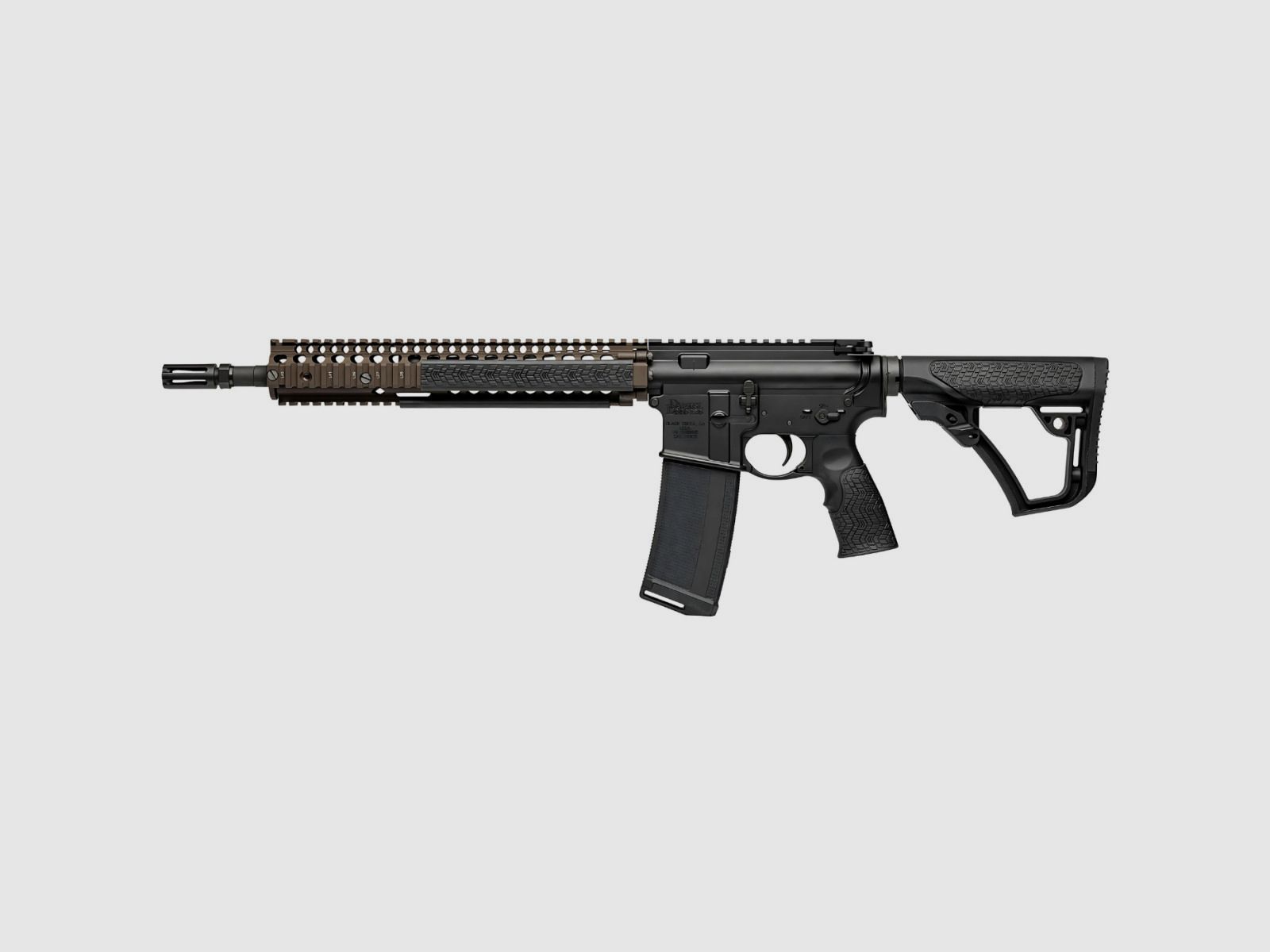 Daniel Defense M4A1 FDE SOCOM 14,5'', zdjęcie 2 z 5