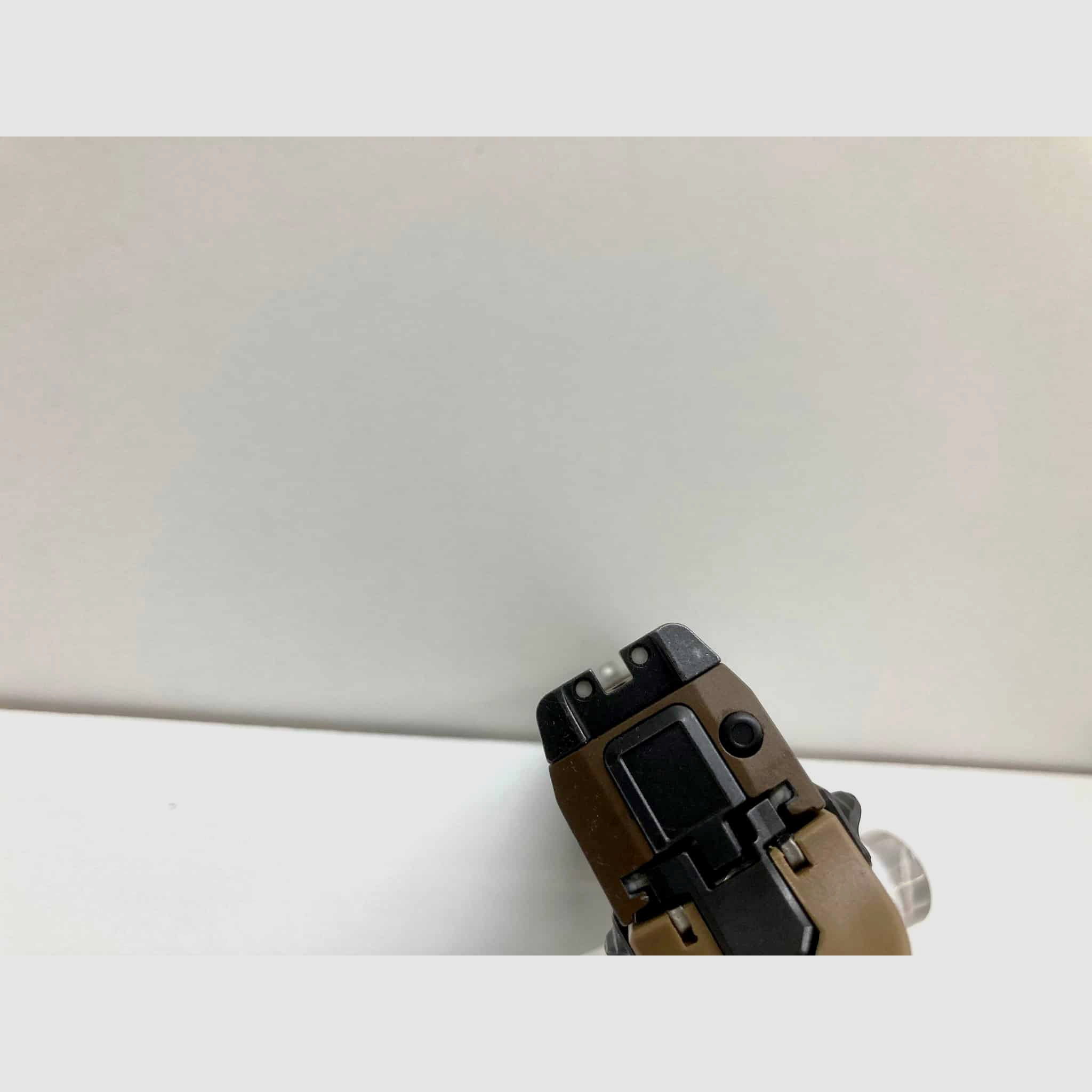 Sig Sauer P320 M17 Coyote OR