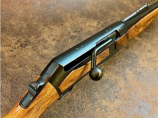 Browning Maral right