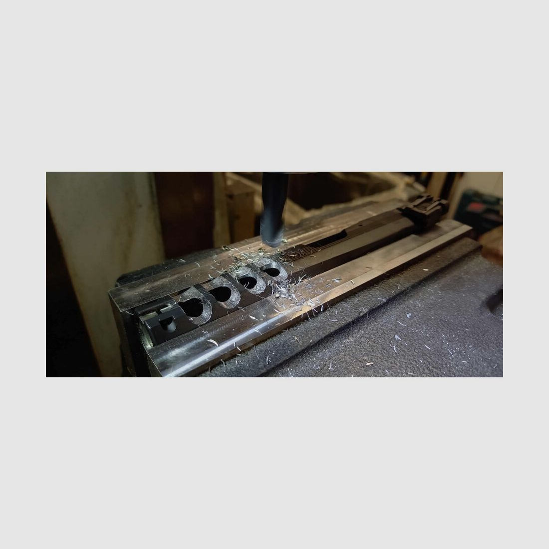 WORKSHOP // MACHINING MILLING BOLT OPENING, image 6 of 10