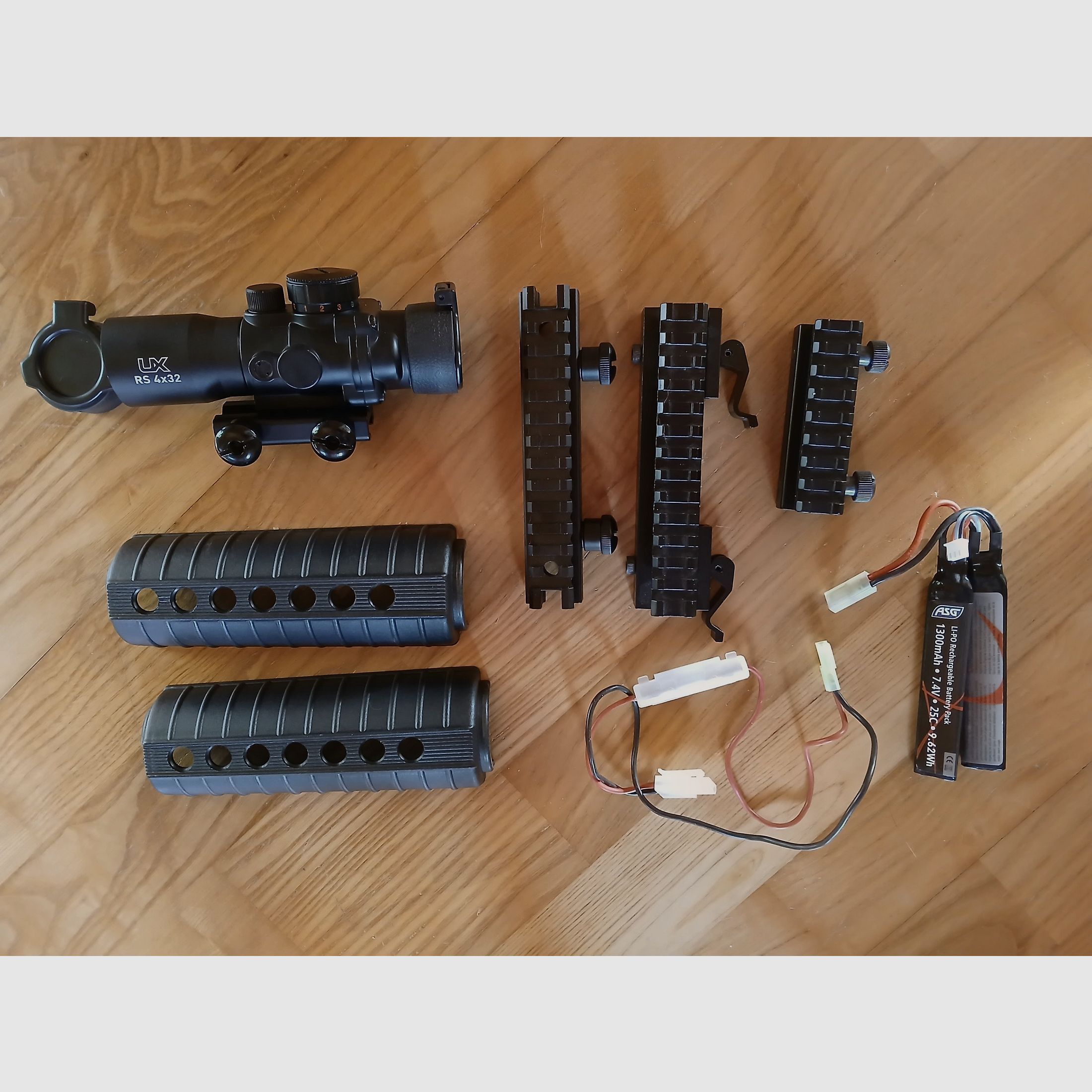M4 (AEG) + accesorios