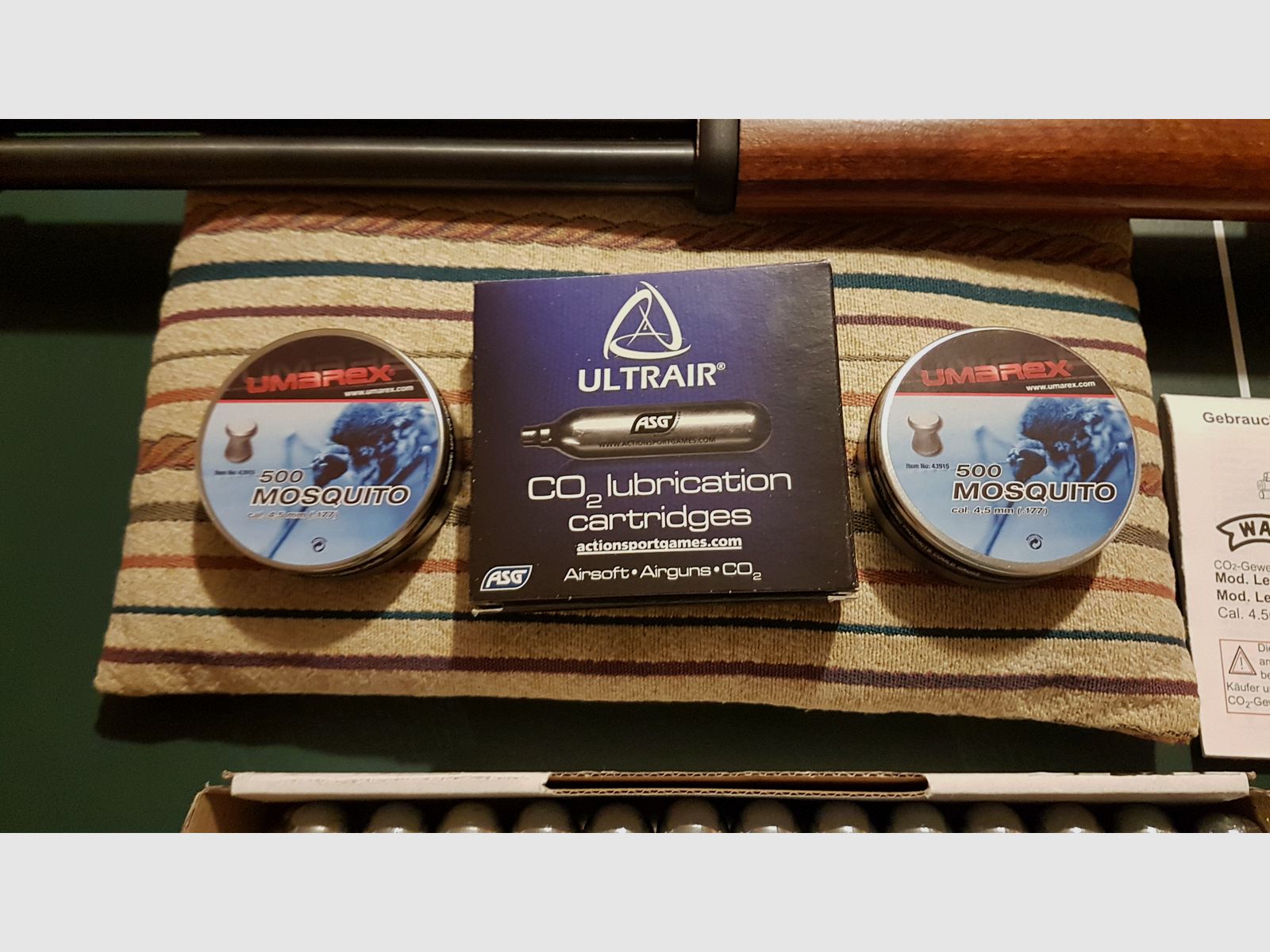 Sprzedam Walther Lever Action Wells Fargo długość 4,5 mm