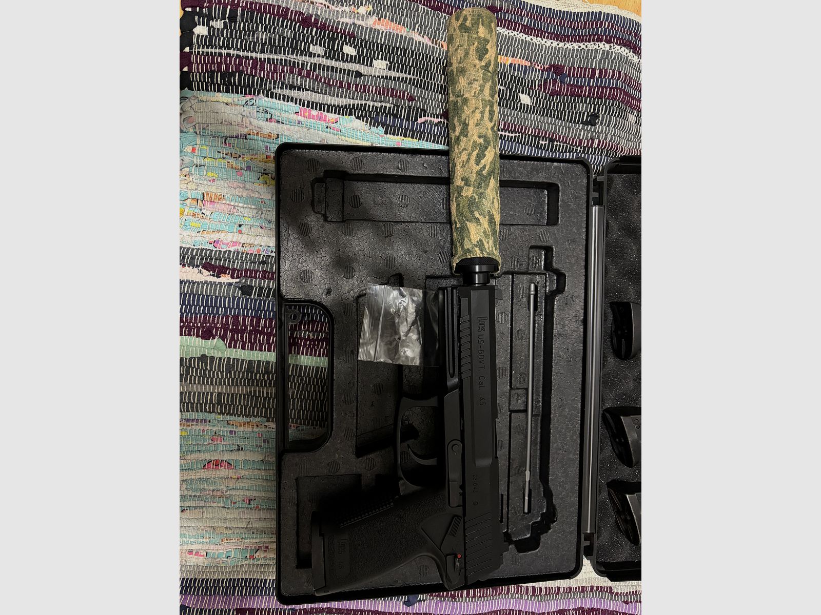 Tokyo Marui MK 23 Socom Set (Gas) 